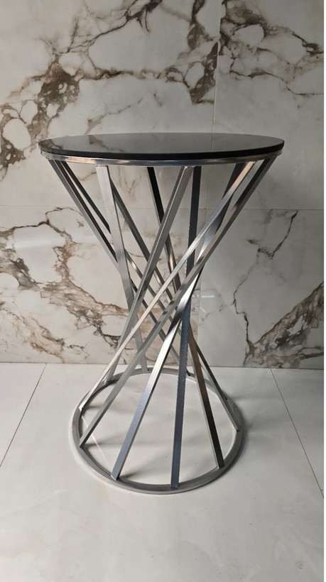 میز سوارز پیچی